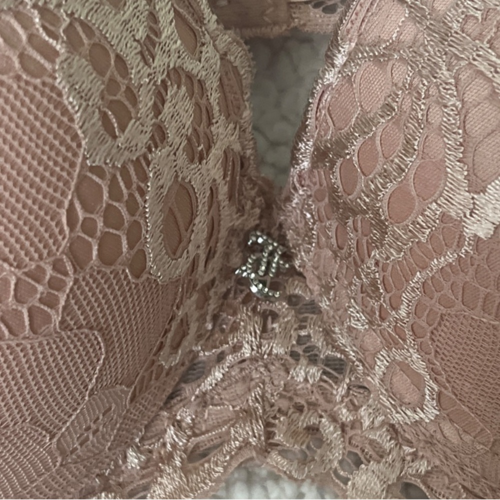 New Juicy Couture Lace Overlay Push Up Bra Nude Pink 36B Intimates Sexy Lingerie - Picture 2 of 4